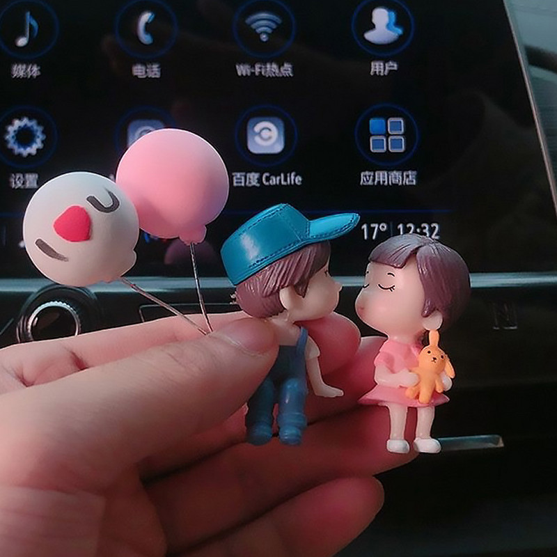 Pentru decorarea mașinii drăguțe din desene animate cupluri figurine figurine baloane ornamente interior auto accesorii tablou de bord cadouri fete