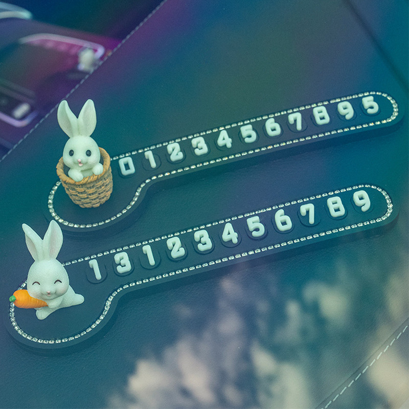 Număr de telefon în mașină Semn de oprire temporară Iepuraș de desene animate multifuncționale Carte de parcare temporară Decorare promptă a plăcuței de înmatriculare