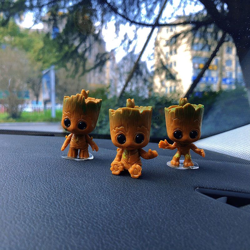 4 Galaxy Guardians Tree Man Gru rankų darbo automobilio interjero puošmena Super mielas mažas žmogus medis lėlė automobilio centro konsolės puošmena