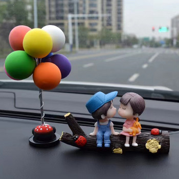 Διακόσμηση αυτοκινήτου Χαριτωμένα κινούμενα σχέδια Ζευγάρια αξεσουάρ καθρέφτη αυτοκινήτου Action Figure Figurines Στολίδι με μπαλόνι Δώρο Auto εσωτερικό ταμπλό