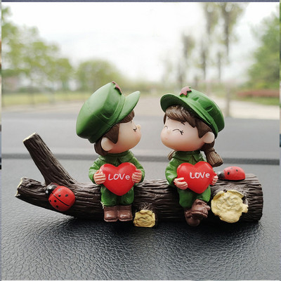 Decorare mașină Cupluri de desene animate drăguț Accesorii pentru oglindă auto Figurine de acțiune Figurine Ornament pentru baloane Cadou pentru interiorul auto pentru bord