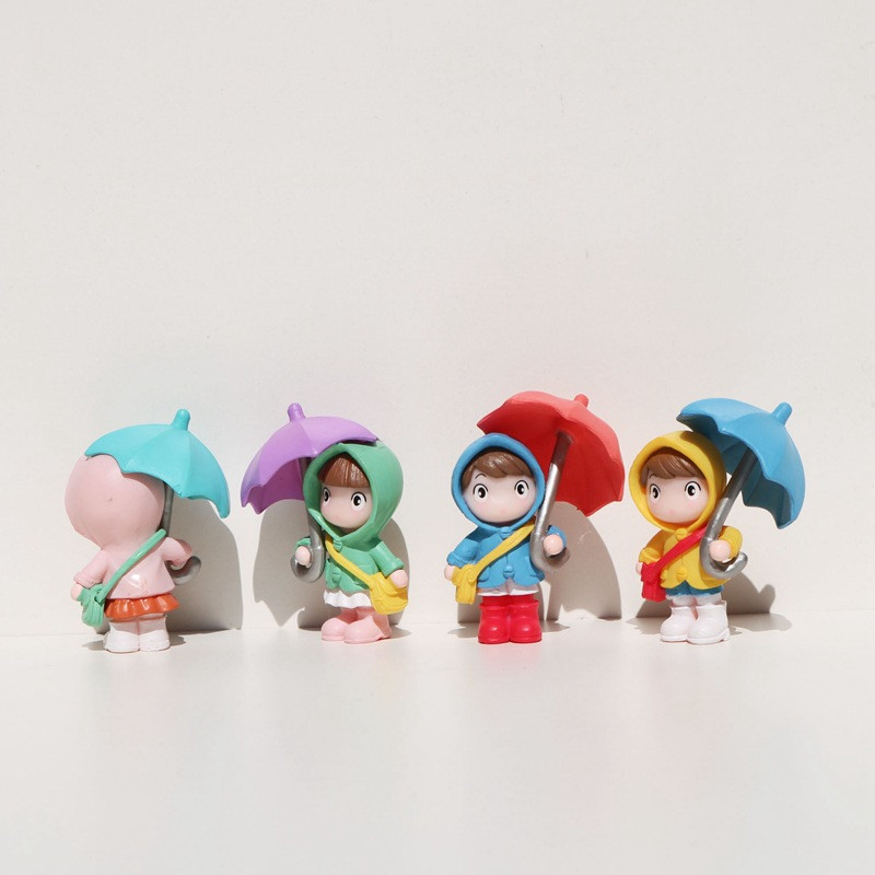 Kabanica, kišobran, ljubavnici, ukrasi za tortu, lutka, dodaci za auto, pokloni, kutije za roletne, ručno rađeni modeli, male lutke