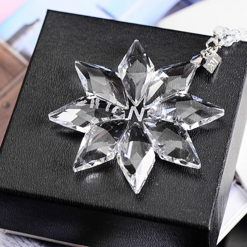 Skaidrios krištolinės snaigės Automobilių pakabukų dekoravimo papuošalai Saulės gaudyklės snaigės kabantys apdailos priedai Kalėdinės dovanos