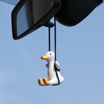 Αξεσουάρ αυτοκινήτου Gypsum Cute Anime Swing Duck μενταγιόν Auto Στολίδι καθρέφτη οπισθοπορείας Δώρο γενεθλίων Ζευγάρι Αξεσουάρ Αρώματα αυτοκινήτου