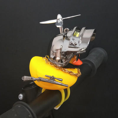 Ornamente drăguțe de rață de cauciuc pentru mașini de jucărie, rață galbenă, decorațiuni pentru bordul mașinii, Gadget-uri pentru biciclete cu cască cu elice, accesorii pentru mașini