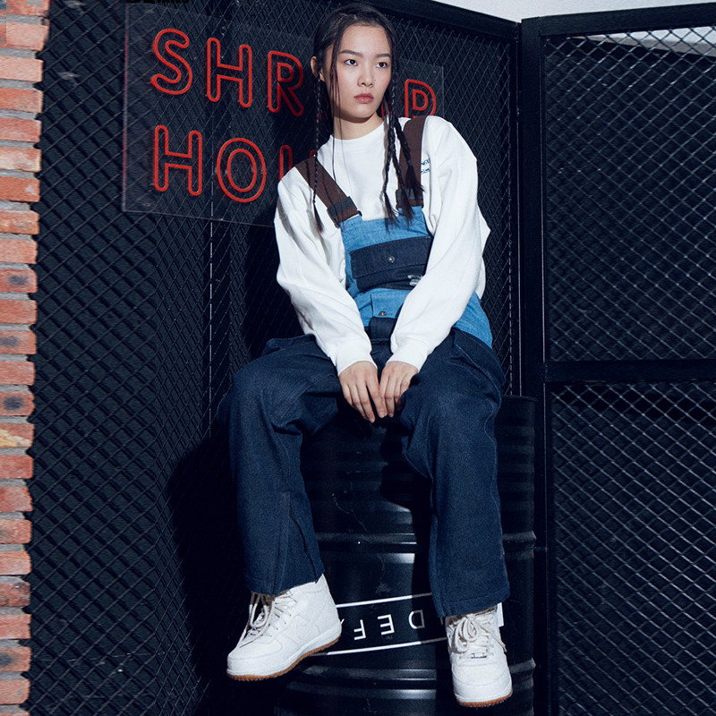 Iarna Noi costume de schi dintr-o singură piesă Femei Bărbați Blugi impermeabili Salopete Pantaloni de snowboard Pantaloni de schi Pantaloni de zăpadă Salopete rezistente la vânt