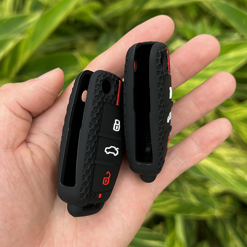 Husă de protecție pentru chei de mașină din silicon pentru Audi A1 A3 A6 Q2 Q3 Q7 TT TTS R8 S3 S6 RS3 RS6 3 butoane cheie pliabilă cu telecomandă