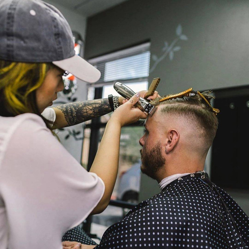 Újratölthető hajvágó professzionális elektromos szakáll hajvágó férfiaknak hajvágó gép fodrász akkus lítium akkumulátor