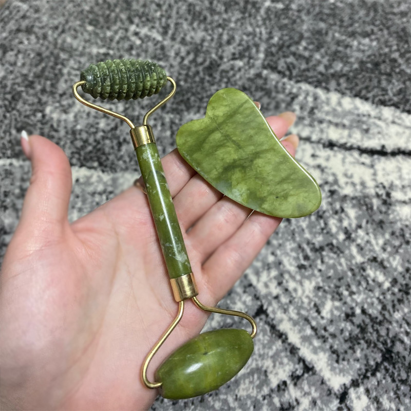 Veido masažo volelis Guasha lenta dvigubos galvutės natūralaus nefrito akmens atpalaiduojantis liekninamasis kaklas Thin Lift veido pakėlimas kūno odos priemonė