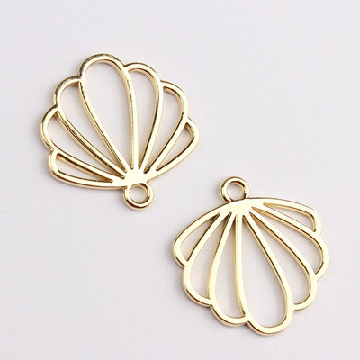 Cink ötvözet medál üreges kivágású aranyos lapos kagylóbűvek 20mm 10db/tétel barkács ékszer fülbevaló készítéshez
