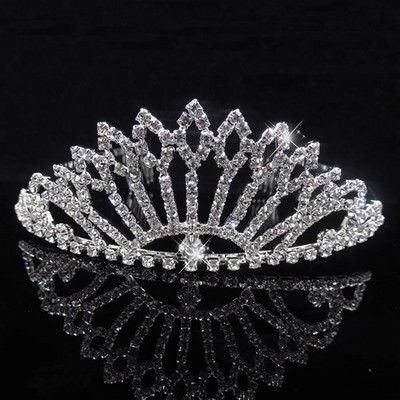 Divatos menyasszonyi tiara és korona luxus hercegnő esküvői parti haj ékszerek női lány szív kristály bál fejpánt nagykereskedés
