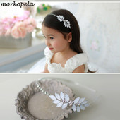 Morkopela Girls Flower Bands Princess Rhinestone Hairbands Jewelry Party Аксесоари за коса с прозрачни камъни Орнаменти за подарък