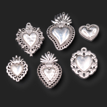 7 τμχ Mix Mexican Style Large Catholic Sacred Heart μενταγιόν φυλαχτό DIY Θρησκευτικά γούρια Κολιέ σκουλαρίκια Σκουλαρίκια κοσμήματα Κατασκευή κοσμημάτων