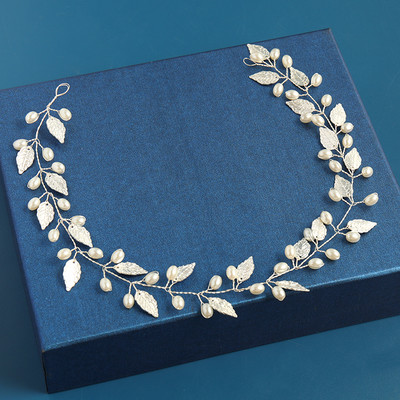 2020 Сватбени аксесоари за коса Кристална перлена лента за глава Диадема Цвете Глава Коса Лоза Дамски бижута за коса Булчински аксесоари за коса