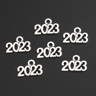 100 gab. Divu krāsu 14x9mm numurs, 2023. gada piekariņi, burti, kulons, ar rokām darināta metāla sakausējuma juvelierizstrādājumu izgatavošanas aksesuārs