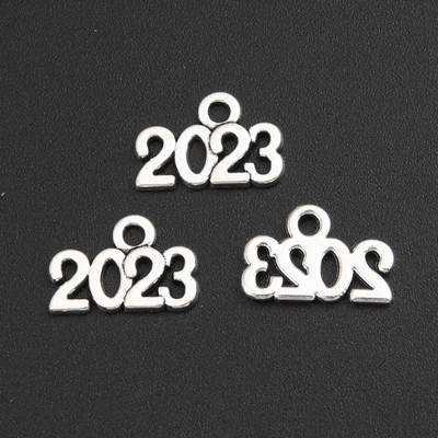 100db Dupla színű 14x9mm szám 2023 év Charms betűs medál barkácsoláshoz kézzel készített fémötvözet ékszerkészítési kiegészítő