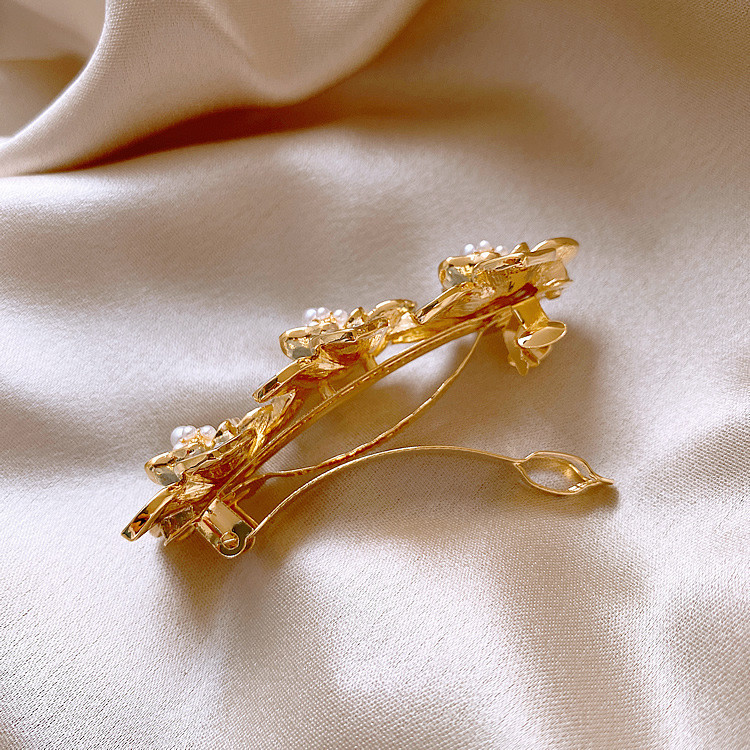 Noua versiune coreeană a perlelor camelie clemă de păr de primăvară clemă retro cu margine de cristal clemă laterală accesorii de păr casual de modă feminină