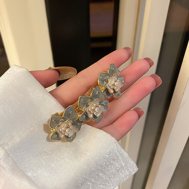 Noua versiune coreeană a perlelor camelie clemă de păr de primăvară clemă retro cu margine de cristal clemă laterală accesorii de păr casual de modă feminină