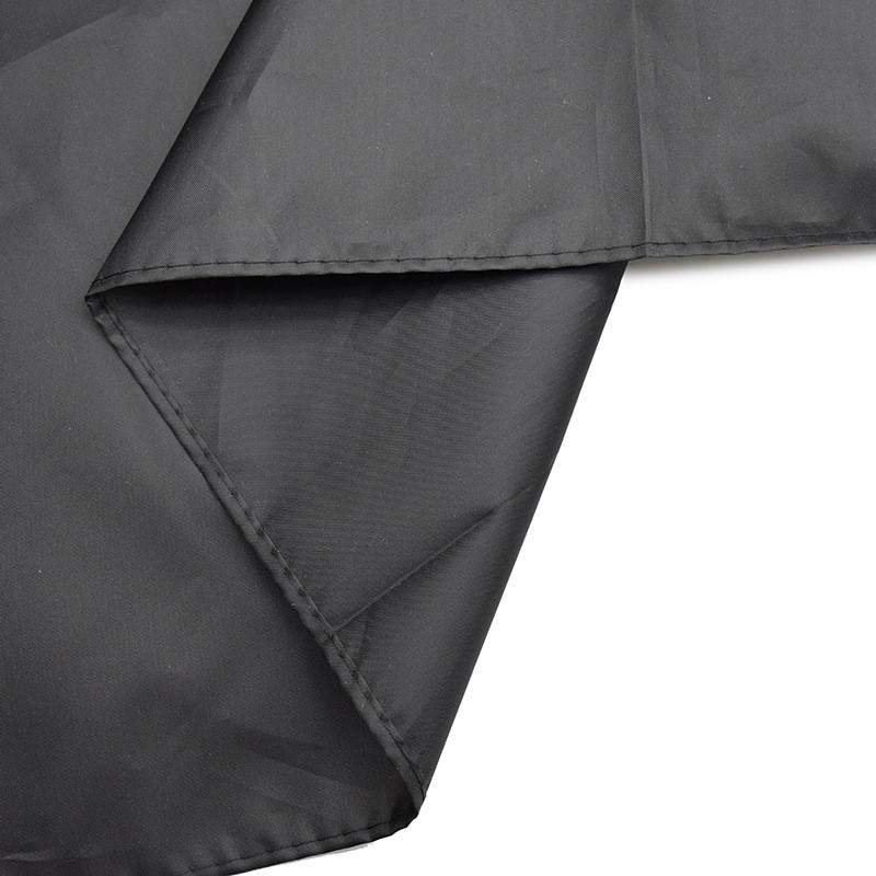 Kirpėjas Juodų plaukų kirpimas Cape Pro salonas Kirpykla Audiniai Suknelė Kirpykla Prijuostė Kirpimas Capes Pro Salonas Didmeninė prekyba