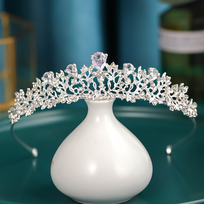Ezüst színű Esküvői Hajkiegészítők Kristály Strasszkő Korona Olcsó Tiaras Diadems Női Hajékszerek Hercegnő fejdísz