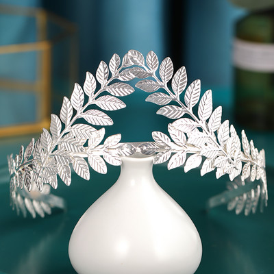 Ezüst színű Esküvői Hajkiegészítők Kristály Strasszkő Korona Olcsó Tiaras Diadems Női Hajékszerek Hercegnő fejdísz