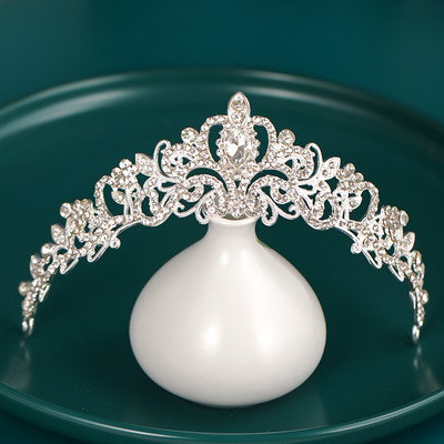 Ezüst színű Esküvői Hajkiegészítők Kristály Strasszkő Korona Olcsó Tiaras Diadems Női Hajékszerek Hercegnő fejdísz