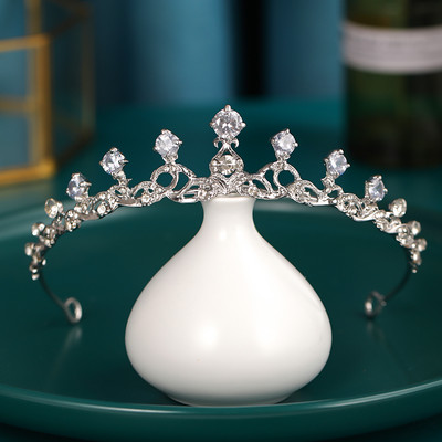Ezüst színű Esküvői Hajkiegészítők Kristály Strasszkő Korona Olcsó Tiaras Diadems Női Hajékszerek Hercegnő fejdísz