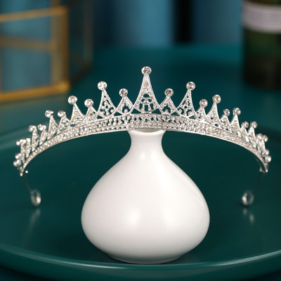 Ezüst színű Esküvői Hajkiegészítők Kristály Strasszkő Korona Olcsó Tiaras Diadems Női Hajékszerek Hercegnő fejdísz