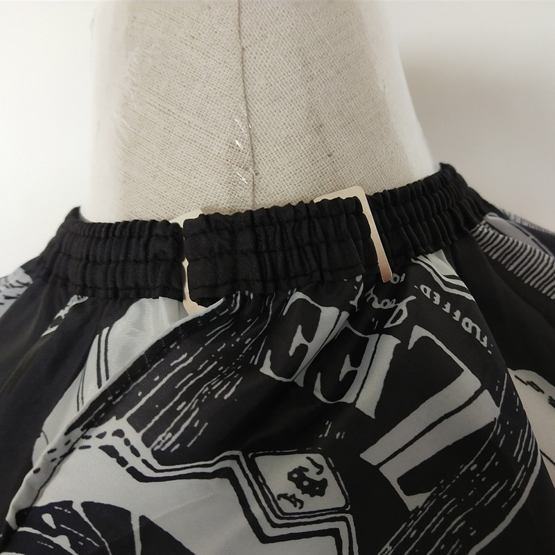 Najprodavaniji proizvodi za 2022. Šišanje s uzorkom Frizura Vodootporna tkanina Salon Brijač Pelerina Frizer Frizer Pregača Pelerine za šišanje