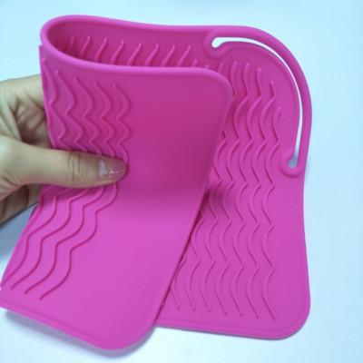 Silikoonist kuumuskindel matikott lokirulli jaoks, juuste professionaalne kujundamistööriist Kuumavastased matid juuste sirgendaja lokitamiseks