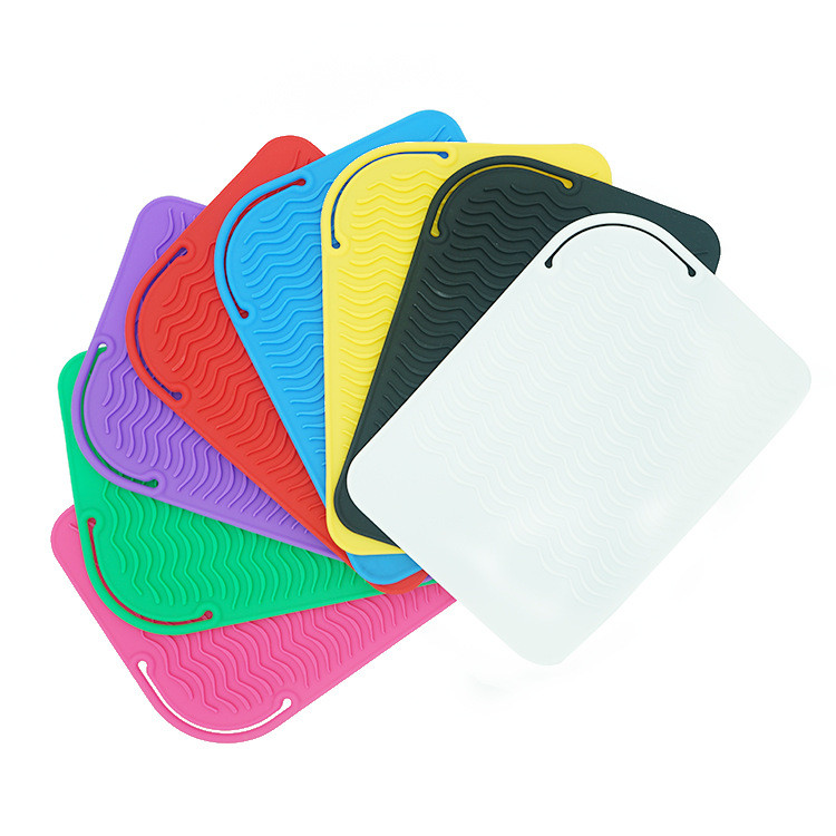 Višenamjenska neklizajuća ravna silikonska podloga otporna na toplinu za uvijače za kosu, uvijače za kosu, alat za oblikovanje kose