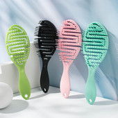 Wet Brush Pro Flex Dry, ívelt fésű, bolyhos formájú masszírozófésű, bordás göndörítő fésű, nedves hajon is használható a könnyű kibontás érdekében