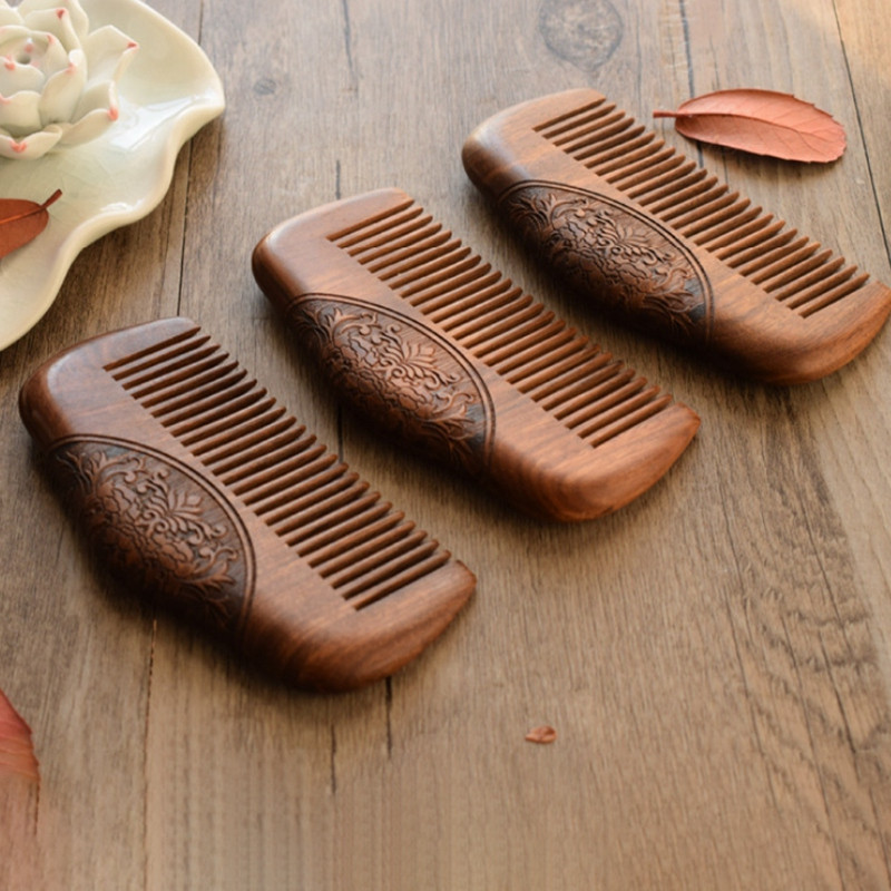 Kišeninės šukos sandalmedžio žalios natūralios itin siauros įdubusios medienos šukos Statinės utėlių barzdos šukos Šukuosenos sandalmedžio šukos