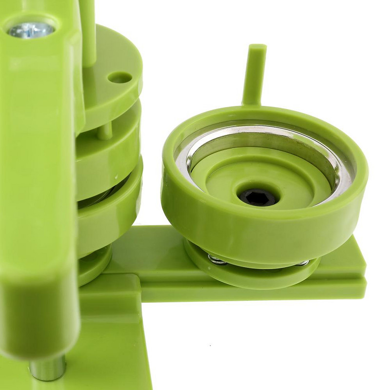 Mygtukų ženkliukų gamybos mašina 37 mm 44 mm „pasidaryk pats“ smeigtukų kūrimo rinkinys Formos ženklelių perforavimo presas su apskrito pjaustytuvo 200 rinkinių mygtukų dalimis