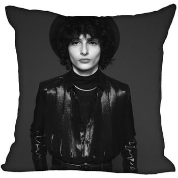 Нова калъфка за възглавница Finn Wolfhard Спалня за домашен офис Декоративна калъфка за възглавница Квадратна калъфка за възглавница с цип 45X45CM Сатен Мека без избледняване