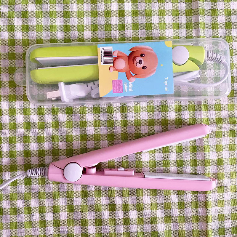 augstas kvalitātes mini matu taisnotājs mini dzīvoklis dzelzs bezvadu usb ruļļi 25w ceļojošie matu taisnotāji