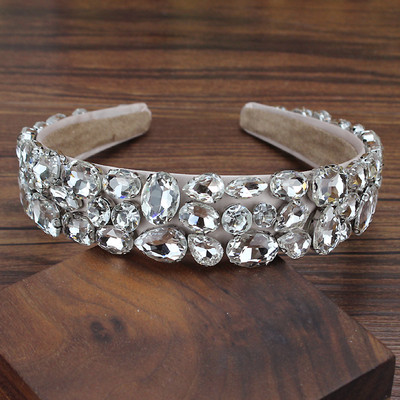 Bandă de păr lată, lucrată manual, de culoare argintie, de piatră de cristal, de lux, în stil baroc.