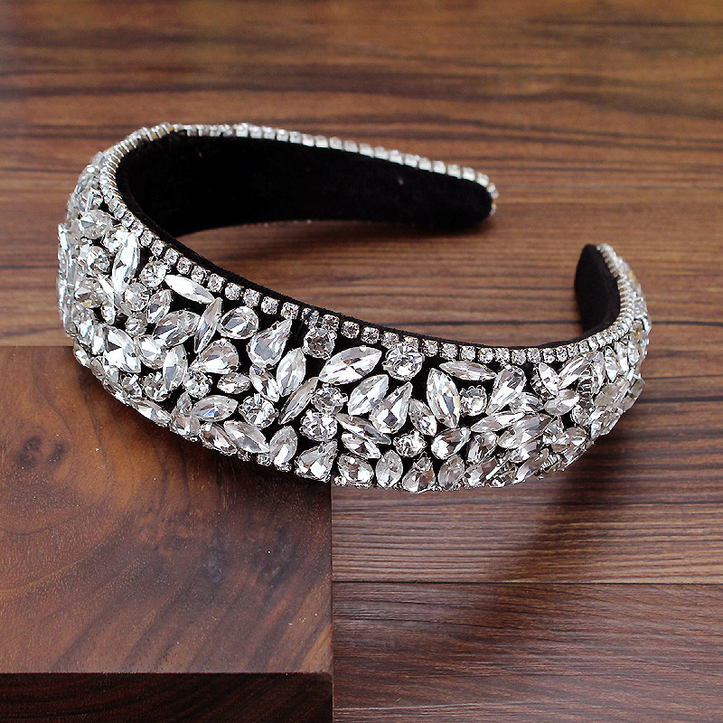 Bandă de păr lată, lucrată manual, de culoare argintie, de piatră de cristal, de lux, în stil baroc.