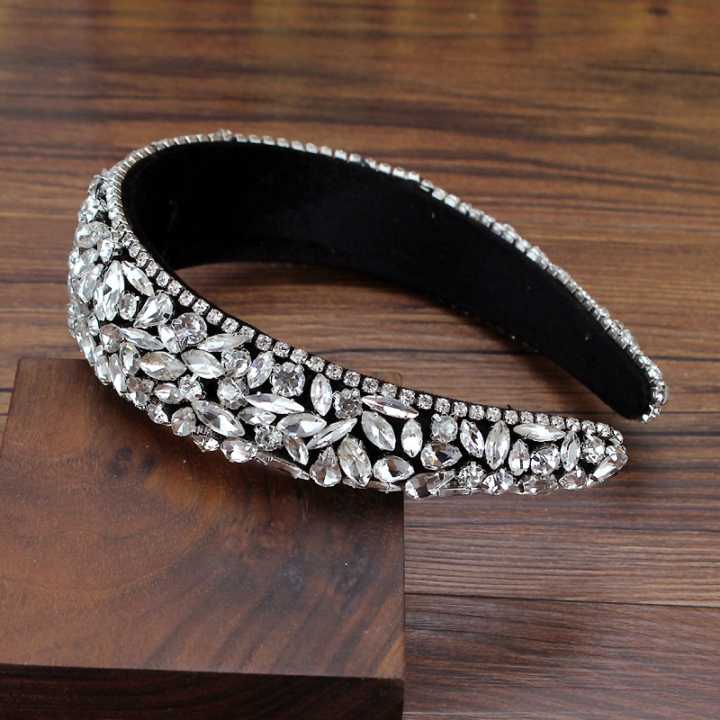 Bandă de păr lată, lucrată manual, de culoare argintie, de piatră de cristal, de lux, în stil baroc.