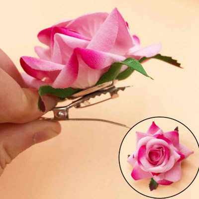 Menyasszonyi fejdísz Hajcsat Flanel Rose Big Flower Hajkiegészítők Hajcsat Szövet Menyasszonyi hajkiegészítők Hajcsat