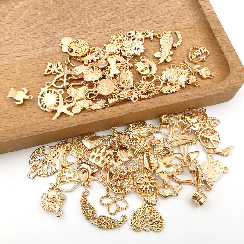 50 τμχ/παρτίδα Κράμα ψευδαργύρου KC Επίχρυσο Μίγμα 10-20mm Charms Κρεμαστό για DIY βραχιόλι κολιέ σκουλαρίκια Κοσμήματα Making Findings