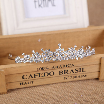 8 Designs Kristály esküvői menyasszonyi tiara korona nőknek szalagavató fej diadem hajdíszek Esküvői menyasszony haj Ékszer kiegészítők