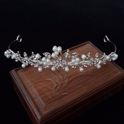 8 Designs Kristály esküvői menyasszonyi tiara korona nőknek szalagavató fej diadem hajdíszek Esküvői menyasszony haj Ékszer kiegészítők