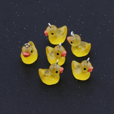 10db Világító Átlátszó Kacsa Gyanta Bűbáj Diy Kawaii 3D Telefon Kulcstartó Karkötő Fülbevaló Medálok Bűbáj gyerekeknek Ékszerkészítés