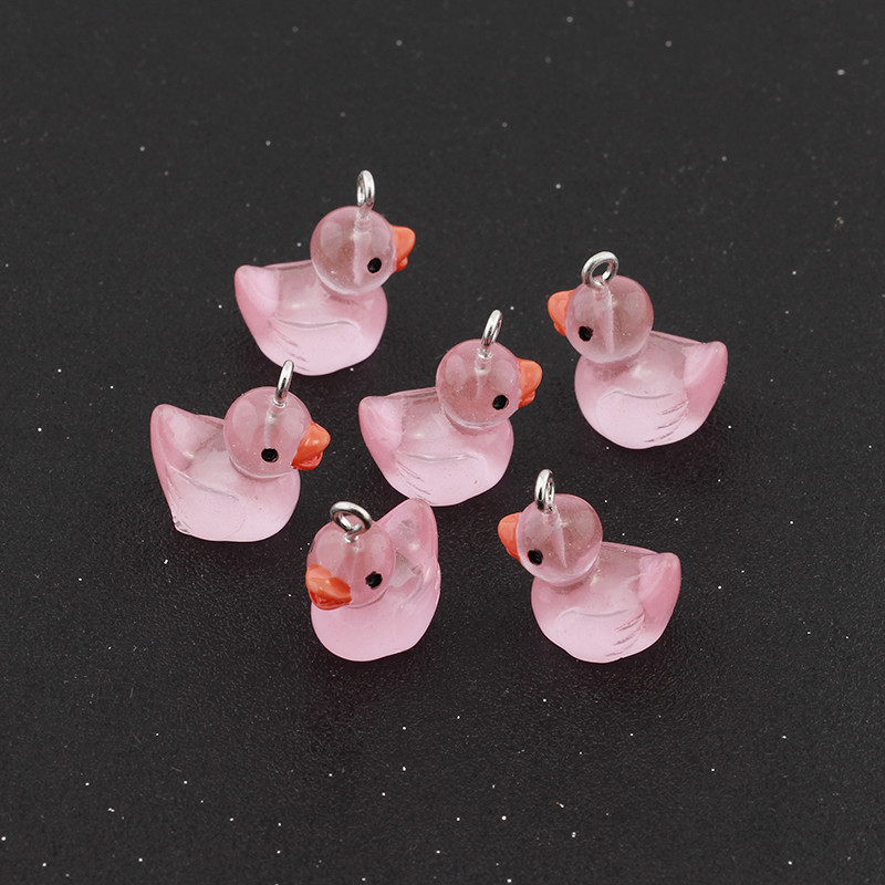 10db Világító Átlátszó Kacsa Gyanta Bűbáj Diy Kawaii 3D Telefon Kulcstartó Karkötő Fülbevaló Medálok Bűbáj gyerekeknek Ékszerkészítés