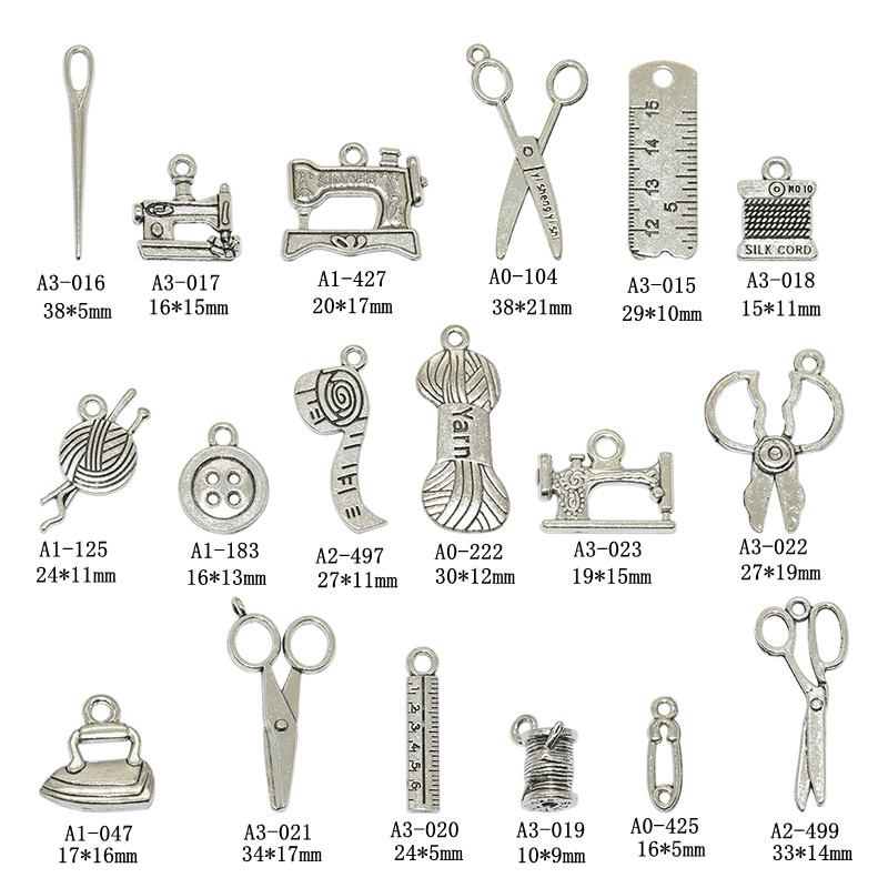 18 vnt mišraus siuvimo kolekcijos pakabukai Tibeto sidabro lydinio metalo žirklinių vamzdžių verpalų „Clew Button“ pakabukai, skirti „pasidaryk pats“ papuošalams gaminti
