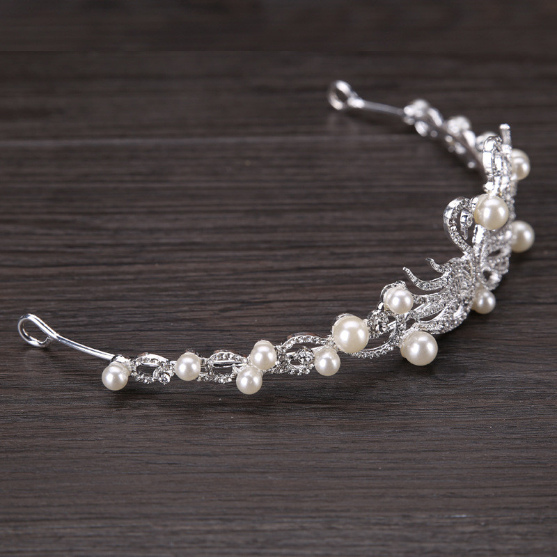 Női Szimuláció Gyöngy Divat Tiaras Korona Menyasszonyi Esküvői Elegáns Ruha Fejfedők Női Hattyú Fém Hajpánt Hajékszerek