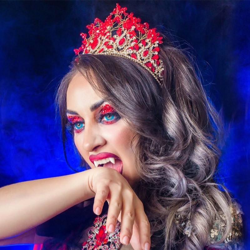 Árak Királynő Női Luxus Zöld Arany Kék Piros Fehér Nagy kristály Tiara és Koronák Hajékszerek Menyasszonyi Menyasszonyi Esküvőre