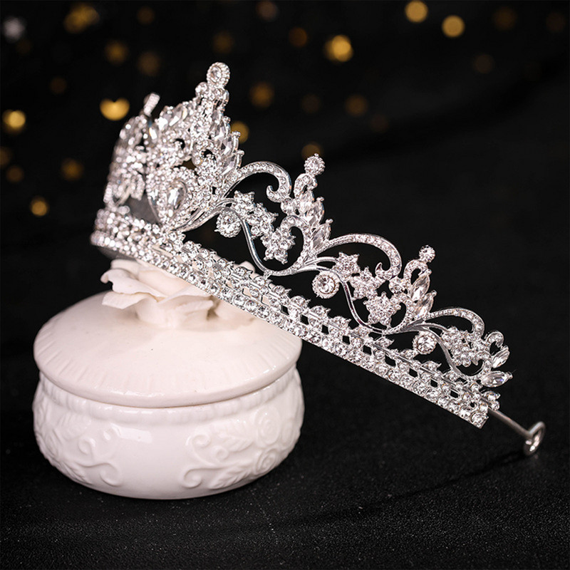 Esküvői Tiaras Hajpánt Hercegnő Koronák Strasszkő Ezüst Színű Fejpánt Luxus Lányok Esküvői Haj Kiegészítők Ékszerek