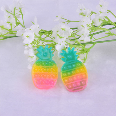 6 tk/pakis suures suuruses Kawaii amuletid vikerkaare ükssarvik merineitsi popsilik ananassivaigust amuletid isetegemise ehetele